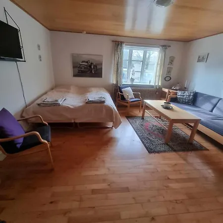 Living On Organic Leisure Farm